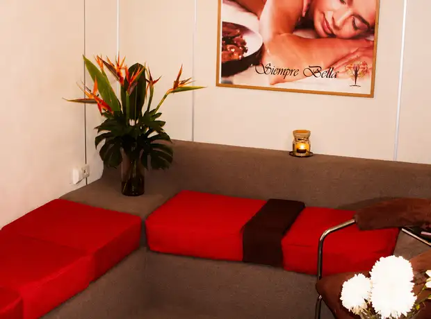 Sala de espera y descanso de Sempre Bella